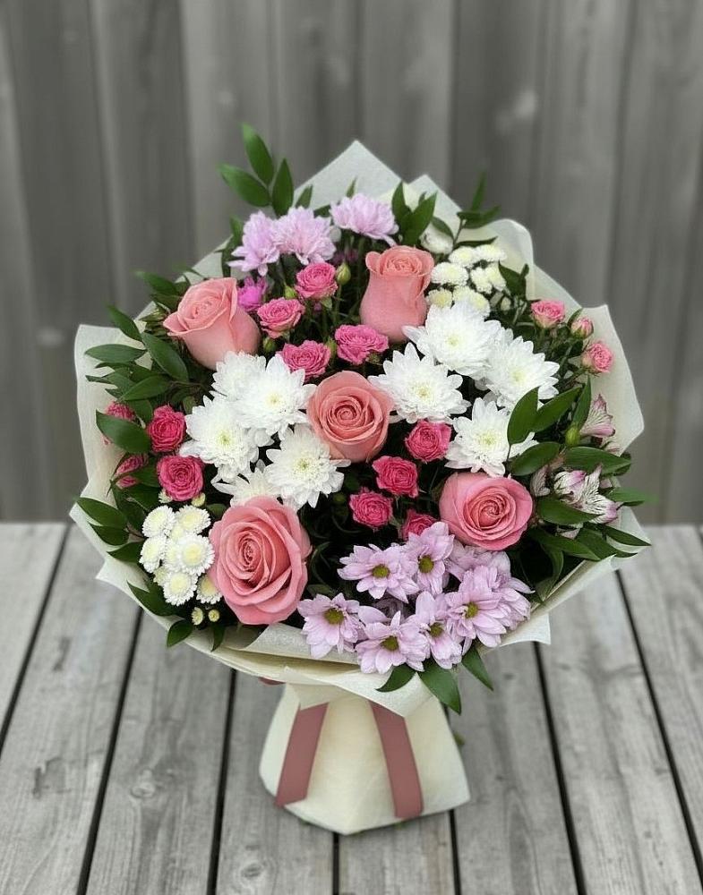 Букет цветов из: Альстромерии, Гвоздики, Розы и Хризантемы в Суксун