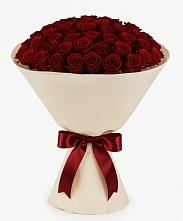 Букет 101 Бордовая роза Блэк Бакарра в Суксун