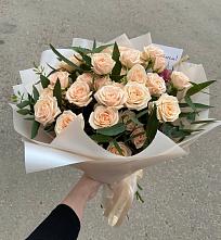 Букет Кремовые розы Латте в Суксун