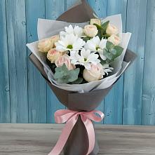 Букет цветов из:  Хризантемы и Розы в Суксун
