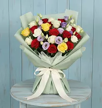 Букет цветов из:  Розы в Суксун