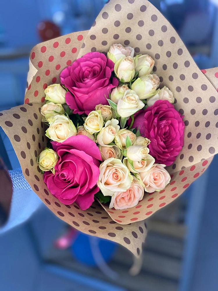 Букет цветов из: Розы в Суксун