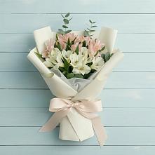 Букет цветов из:  Альстромерии в Суксун