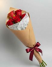 Букет цветов из:  Розы в Суксун