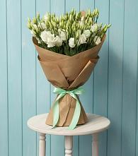 Букет цветов из:  Лизиантусы в Суксун