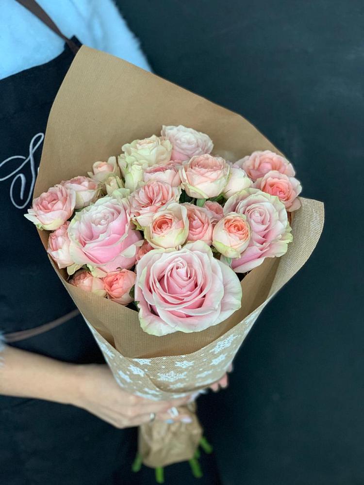 Букет цветов из: Хризантемы и Розы в Суксун