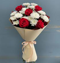 Букет цветов из:  Розы и Хризантемы в Суксун