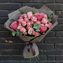 Букет цветов из:  Розы в Суксун